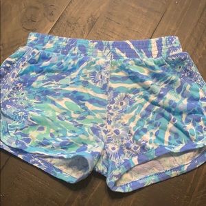 XS (2-3) Lilly Pulitzer girls shorts